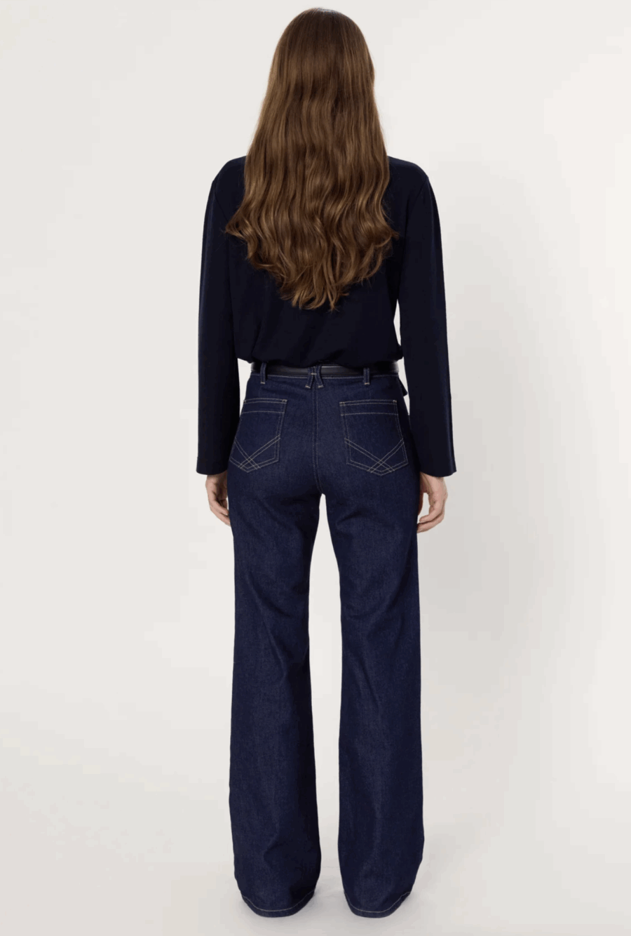 Jean Flare Brut - ANNA Universe – Image 4