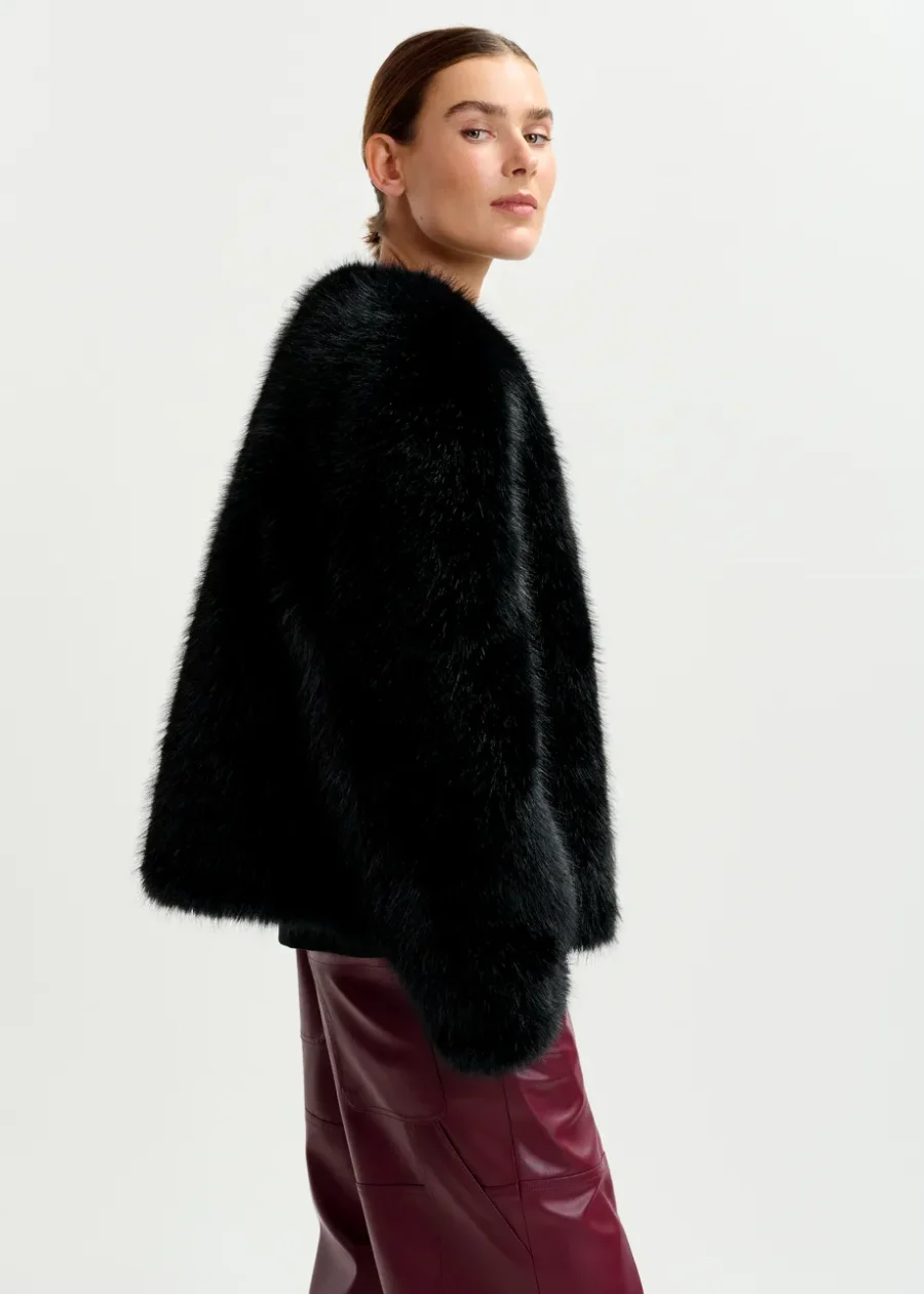 Veste en Fausse Fourrure Noire – Image 3