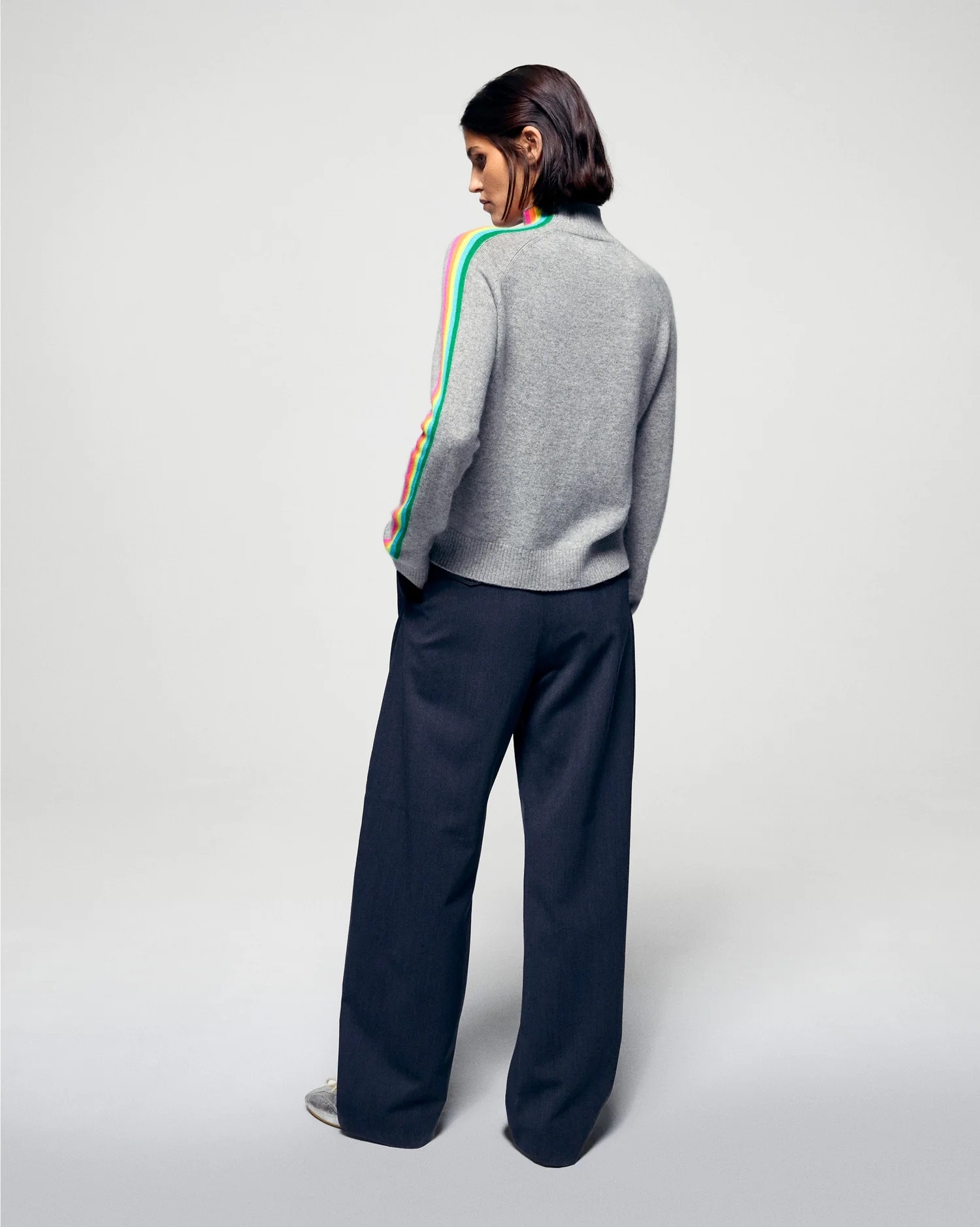 Pull col montant gris chiné foncé/multicolor – Image 2